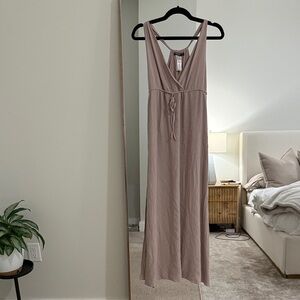 🔴 $15 SALE - Sleeveless Taupe Maxi Dress Swim Cover